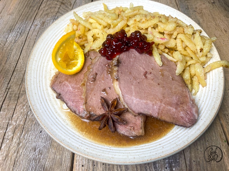 Sauerbraten Beilagen Spätzle2