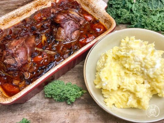 Geschmorte Lammhaxe in Rotweinsauce – Cook &amp; Soul
