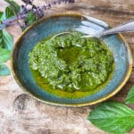 Basilikum Pesto