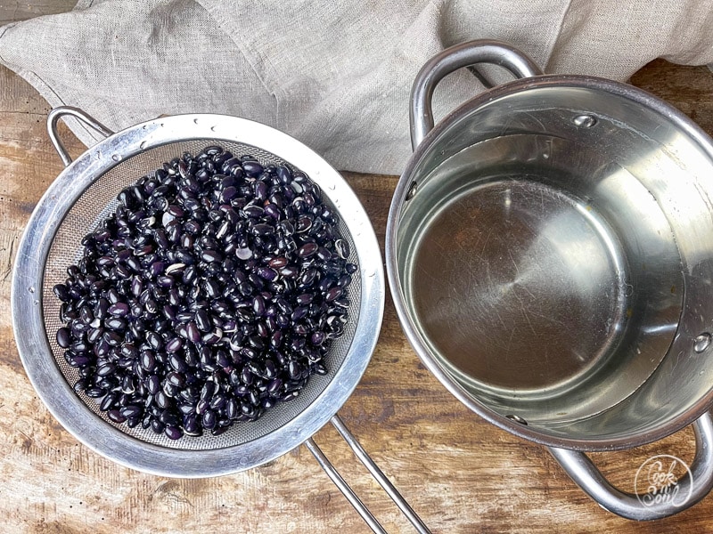 Schwarze Bohnen kochen