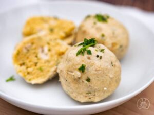 Semmelknödel