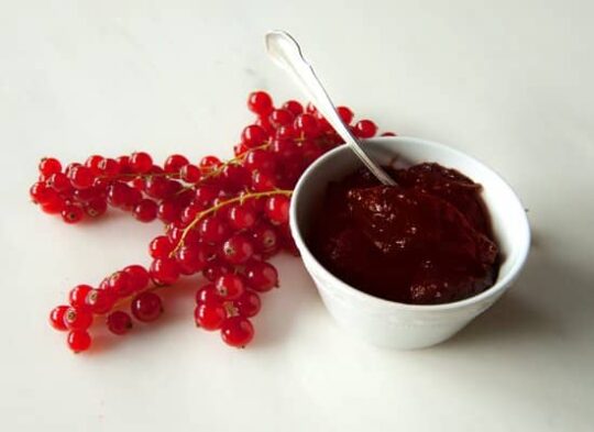 Johannisbeer Gelee – Cook & Soul Johannisbeer Gelee – Cook & Soul