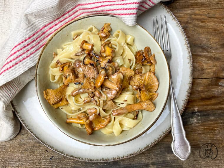 Pfifferlinge in Sahnesauce: der Klassiker – Cook & Soul Pfifferlinge in Sahnesauce: der Klassiker – Cook & Soul