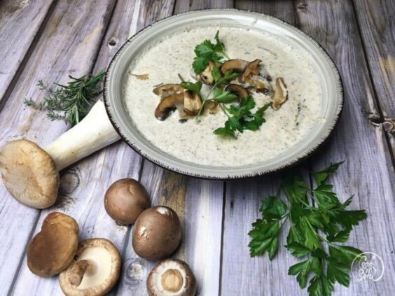 Feine Pilzcremesuppe mit frischen Waldpilzen – Cook &amp; Soul