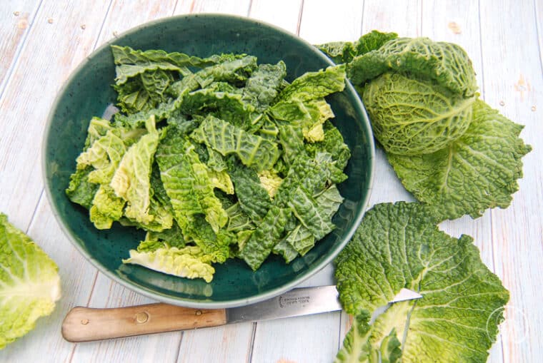 Wirsing roh essen: als Pesto, Salat oder Smoothie – Cook &amp; Soul